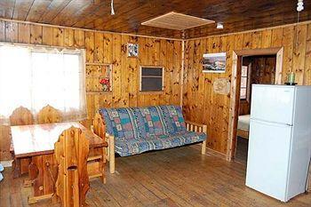 Beaver Lake Mountain Resort Келоуна Экстерьер фото